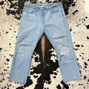 Levi Wedgie Straight 33 waist. Inseam 25” Raw hem